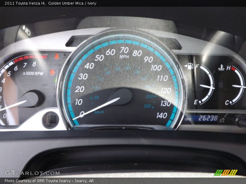 Golden Umber Mica / Ivory 2011 Toyota Venza I4