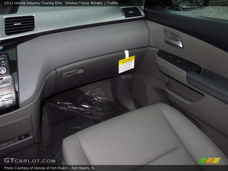 Smokey Topaz Metallic / Truffle 2013 Honda Odyssey Touring Elite