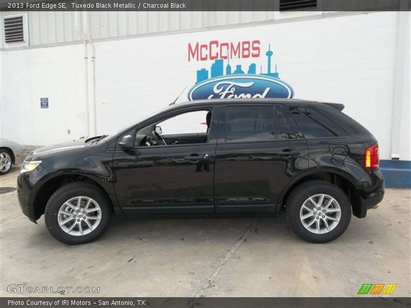 Tuxedo Black Metallic / Charcoal Black 2013 Ford Edge SE