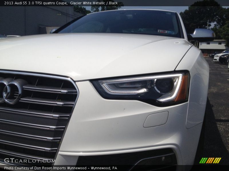 Glacier White Metallic / Black 2013 Audi S5 3.0 TFSI quattro Coupe