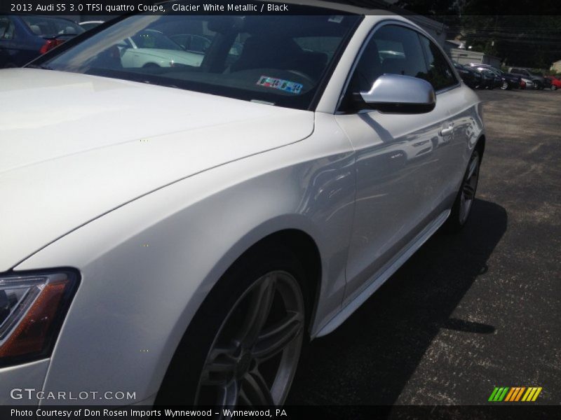 Glacier White Metallic / Black 2013 Audi S5 3.0 TFSI quattro Coupe