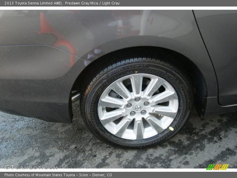 Predawn Gray Mica / Light Gray 2013 Toyota Sienna Limited AWD