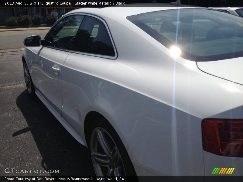 Glacier White Metallic / Black 2013 Audi S5 3.0 TFSI quattro Coupe