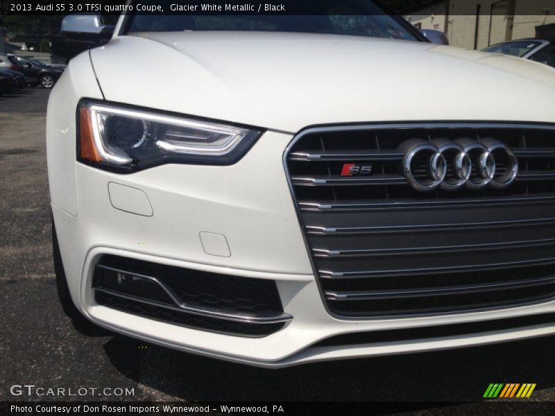 Glacier White Metallic / Black 2013 Audi S5 3.0 TFSI quattro Coupe