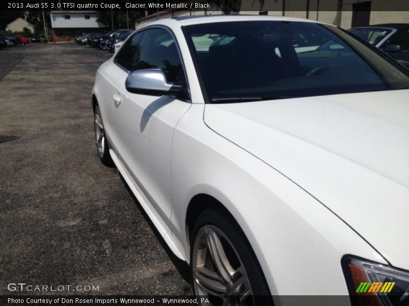 Glacier White Metallic / Black 2013 Audi S5 3.0 TFSI quattro Coupe