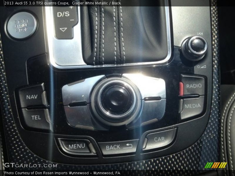 Glacier White Metallic / Black 2013 Audi S5 3.0 TFSI quattro Coupe