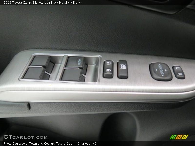 Attitude Black Metallic / Black 2013 Toyota Camry SE