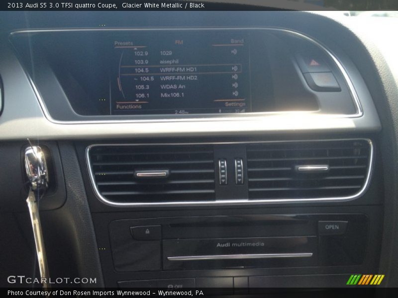 Glacier White Metallic / Black 2013 Audi S5 3.0 TFSI quattro Coupe