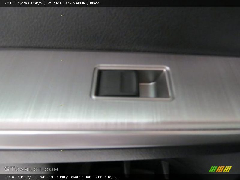 Attitude Black Metallic / Black 2013 Toyota Camry SE