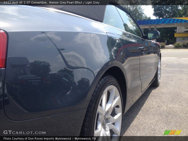 Meteor Grey Pearl Effect / Light Grey 2011 Audi A5 2.0T Convertible
