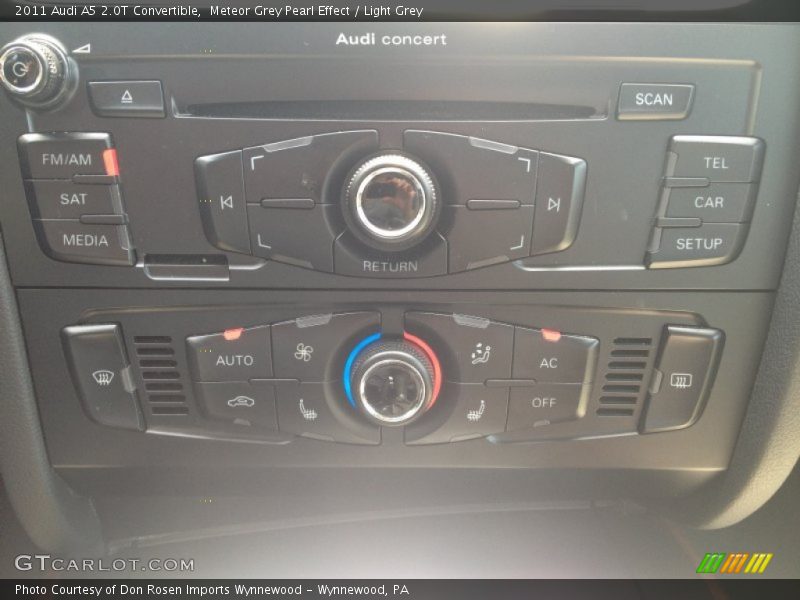 Meteor Grey Pearl Effect / Light Grey 2011 Audi A5 2.0T Convertible