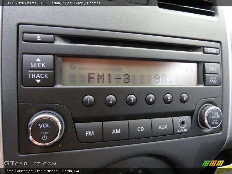 Audio System of 2014 Versa 1.6 SV Sedan