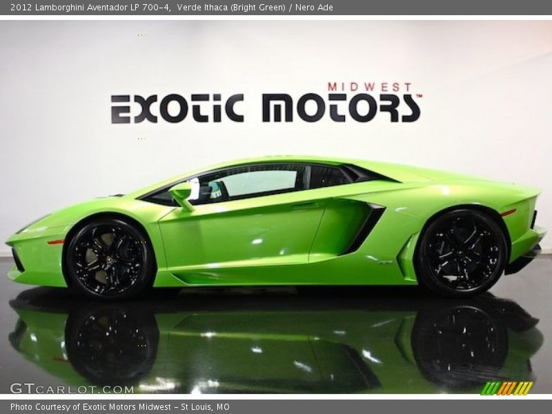 Verde Ithaca (Bright Green) / Nero Ade 2012 Lamborghini Aventador LP 700-4