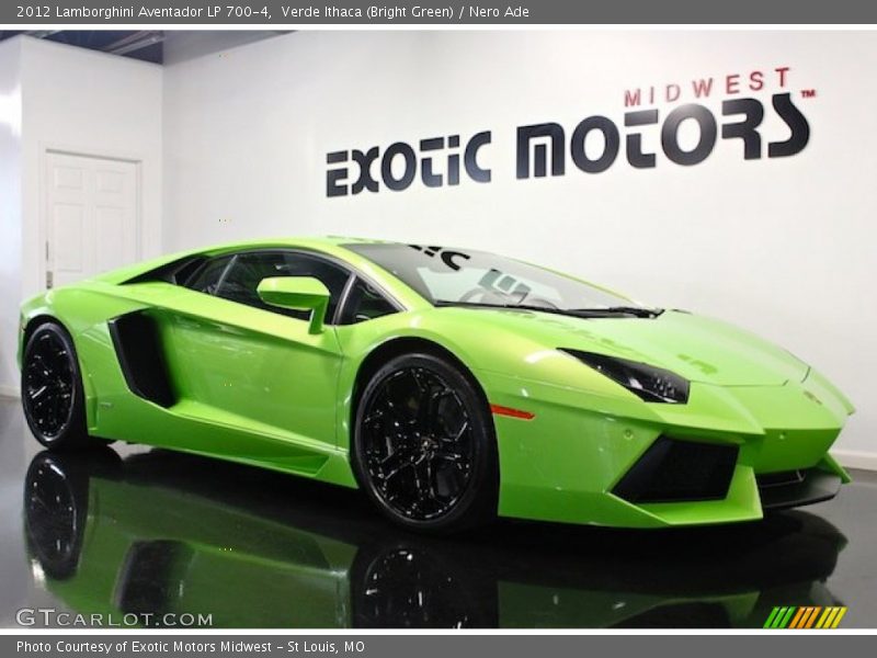 Verde Ithaca (Bright Green) / Nero Ade 2012 Lamborghini Aventador LP 700-4