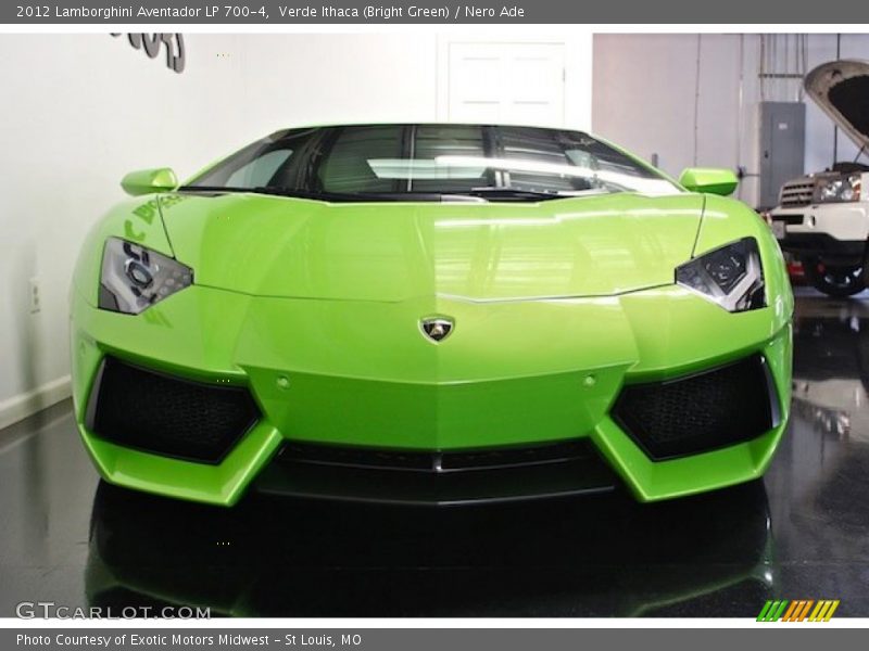  2012 Aventador LP 700-4 Verde Ithaca (Bright Green)