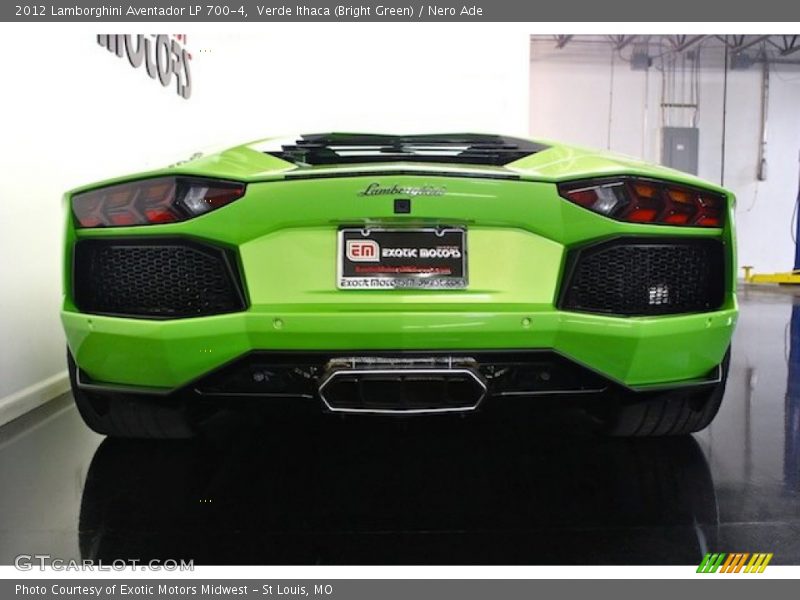 Verde Ithaca (Bright Green) / Nero Ade 2012 Lamborghini Aventador LP 700-4