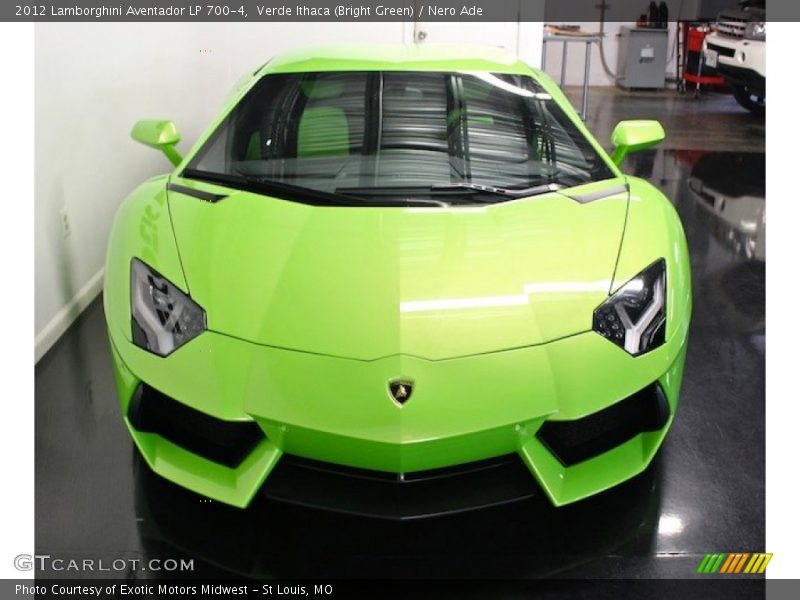  2012 Aventador LP 700-4 Verde Ithaca (Bright Green)
