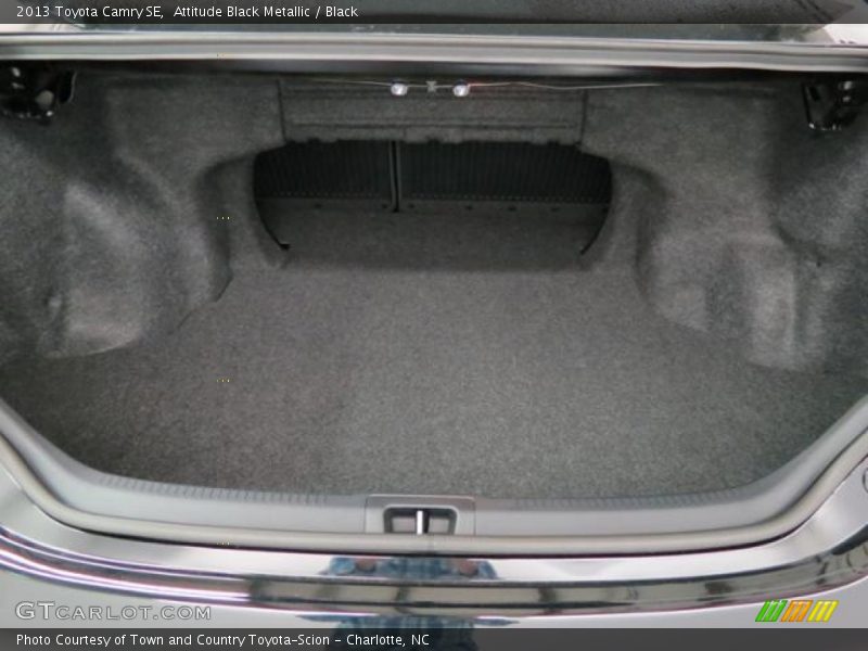 Attitude Black Metallic / Black 2013 Toyota Camry SE