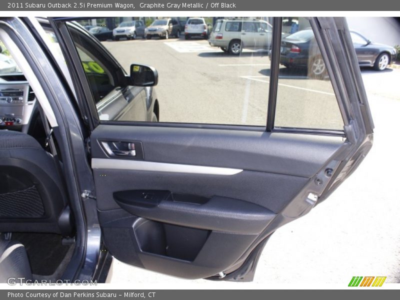 Graphite Gray Metallic / Off Black 2011 Subaru Outback 2.5i Premium Wagon