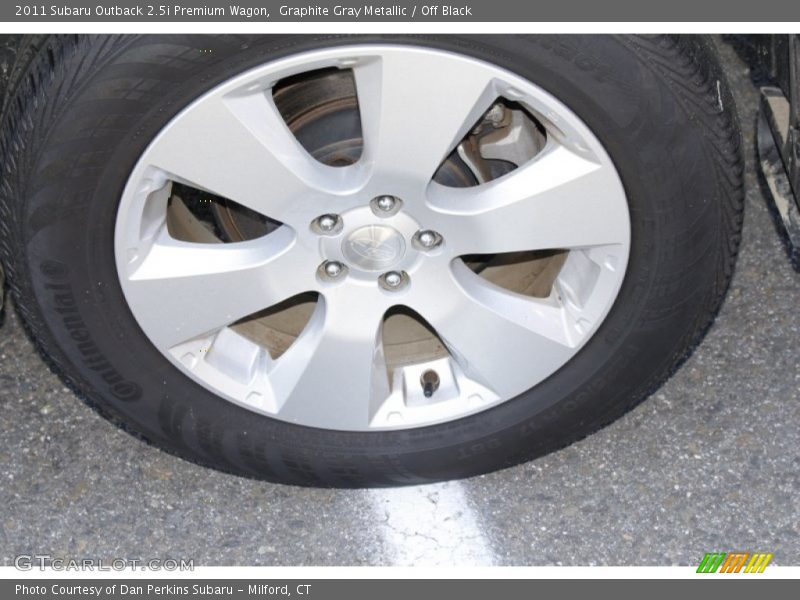 Graphite Gray Metallic / Off Black 2011 Subaru Outback 2.5i Premium Wagon