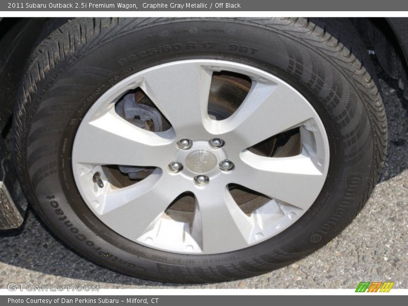 Graphite Gray Metallic / Off Black 2011 Subaru Outback 2.5i Premium Wagon