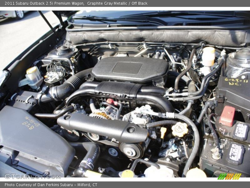 Graphite Gray Metallic / Off Black 2011 Subaru Outback 2.5i Premium Wagon