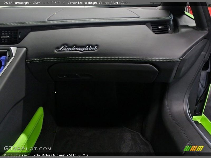 Verde Ithaca (Bright Green) / Nero Ade 2012 Lamborghini Aventador LP 700-4