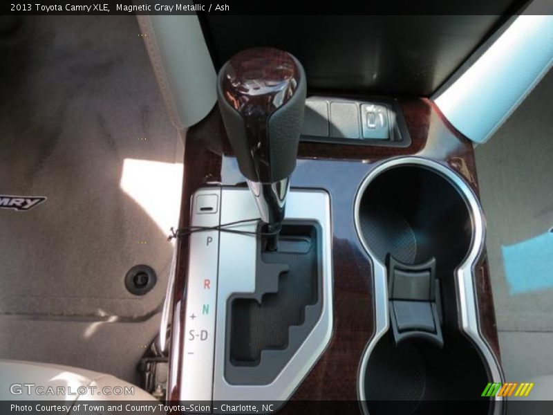  2013 Camry XLE 6 Speed ECT-i Automatic Shifter