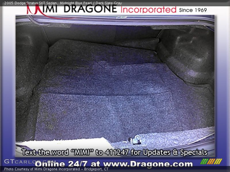Midnight Blue Pearl / Dark Slate Gray 2005 Dodge Stratus SXT Sedan