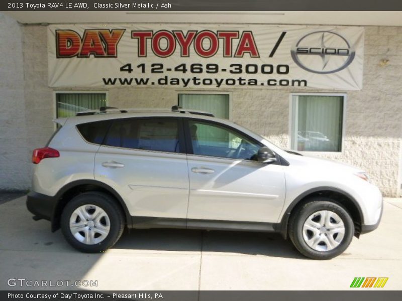 Classic Silver Metallic / Ash 2013 Toyota RAV4 LE AWD