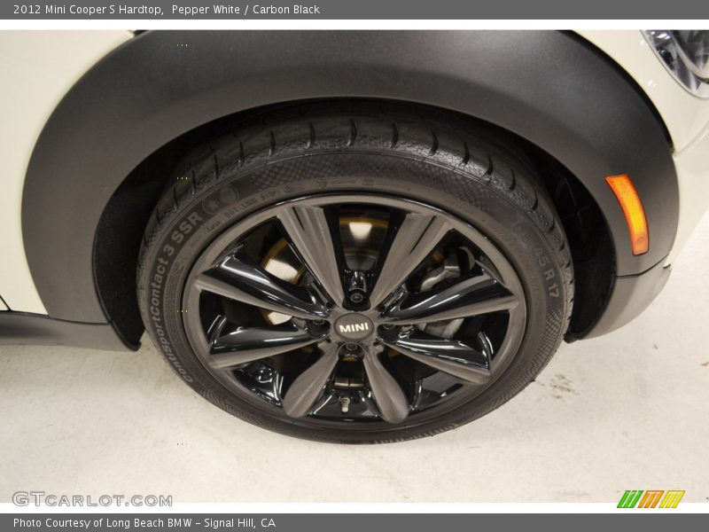 Pepper White / Carbon Black 2012 Mini Cooper S Hardtop