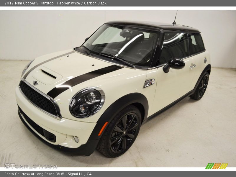 Pepper White / Carbon Black 2012 Mini Cooper S Hardtop