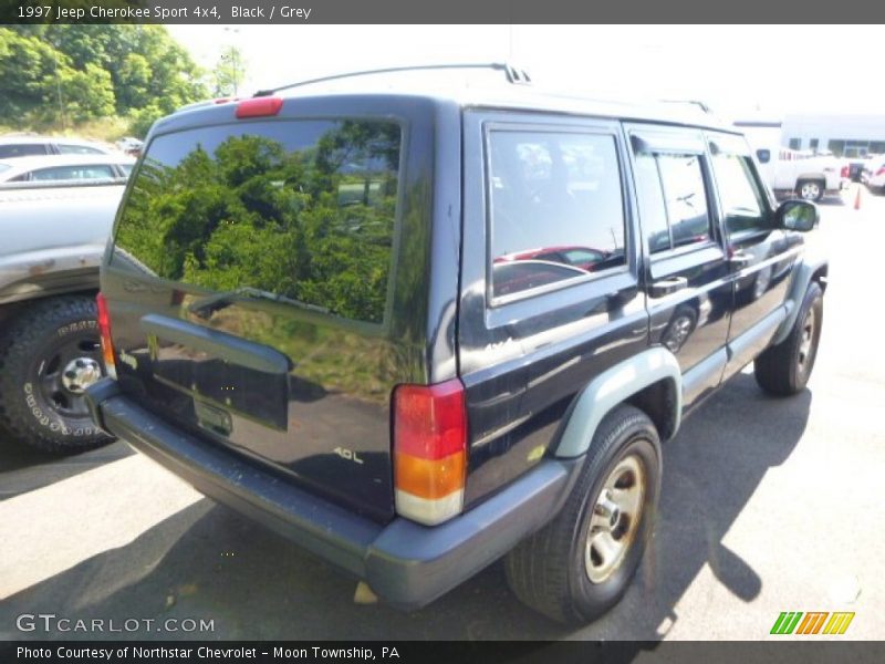 Black / Grey 1997 Jeep Cherokee Sport 4x4