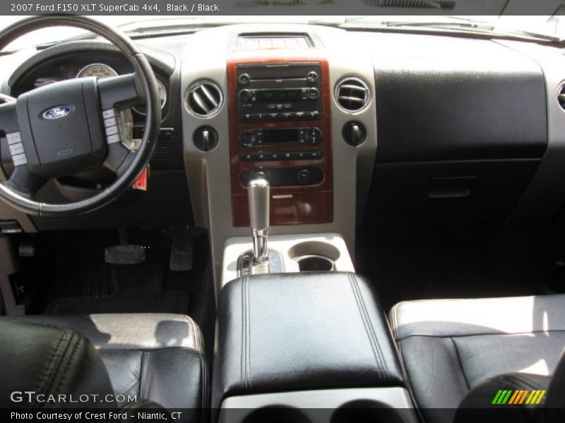 Black / Black 2007 Ford F150 XLT SuperCab 4x4