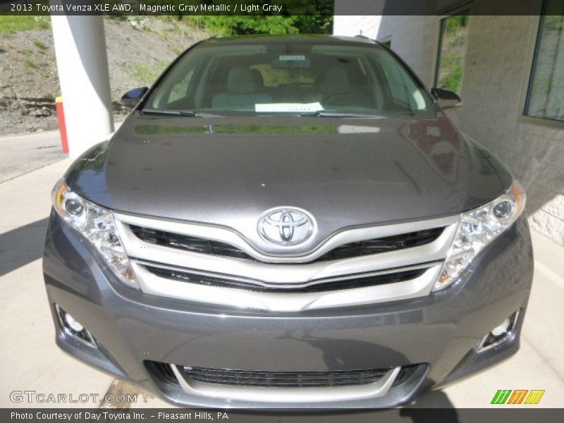 Magnetic Gray Metallic / Light Gray 2013 Toyota Venza XLE AWD