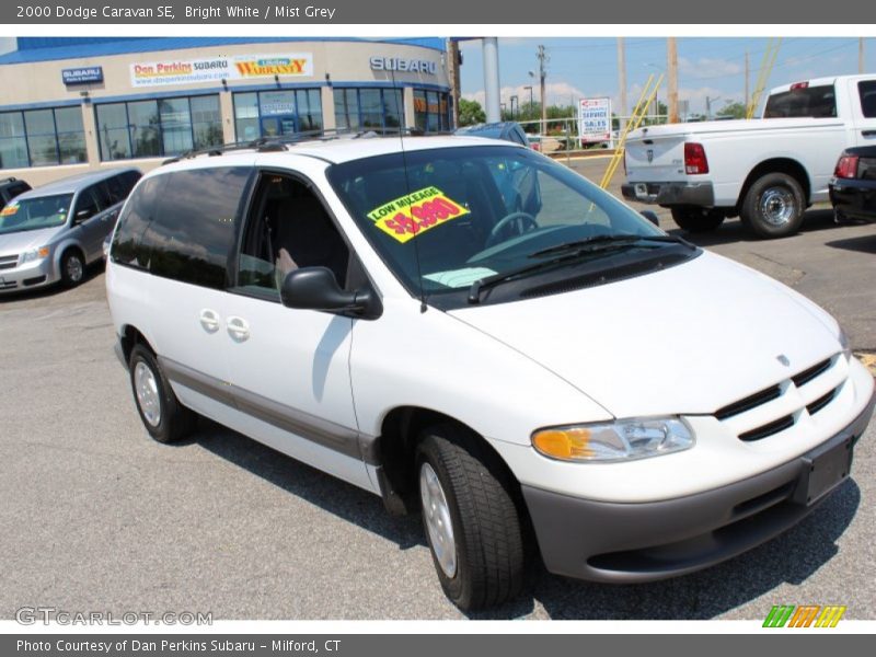 Bright White / Mist Grey 2000 Dodge Caravan SE