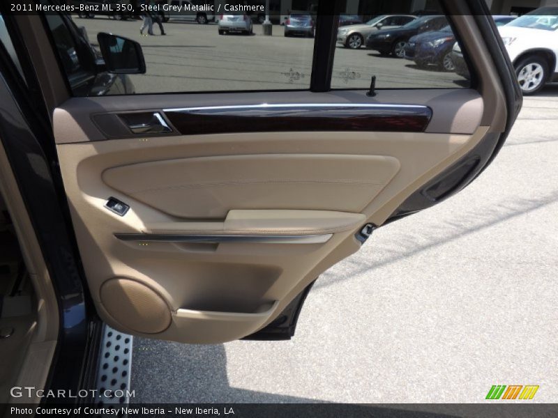 Steel Grey Metallic / Cashmere 2011 Mercedes-Benz ML 350