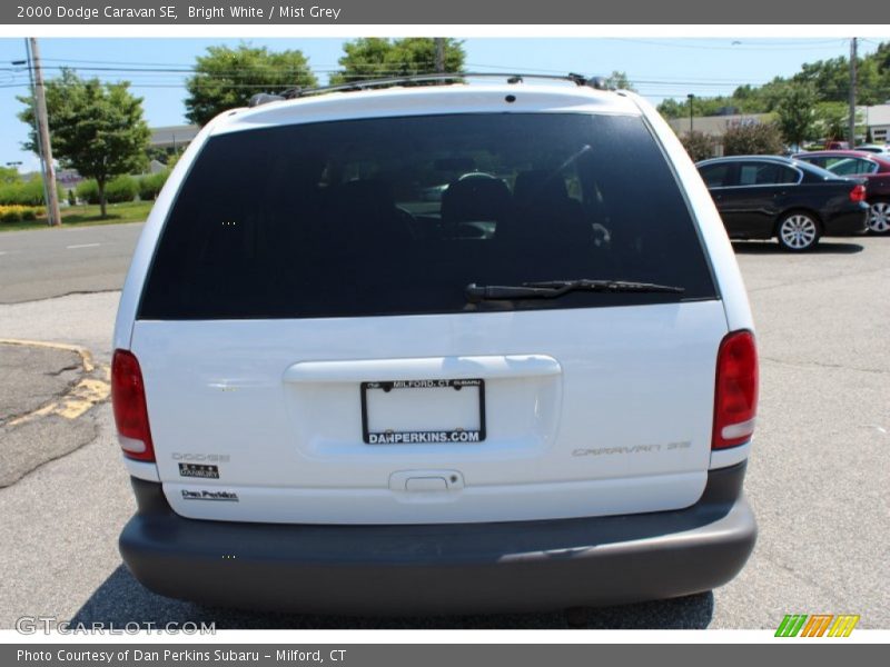 Bright White / Mist Grey 2000 Dodge Caravan SE