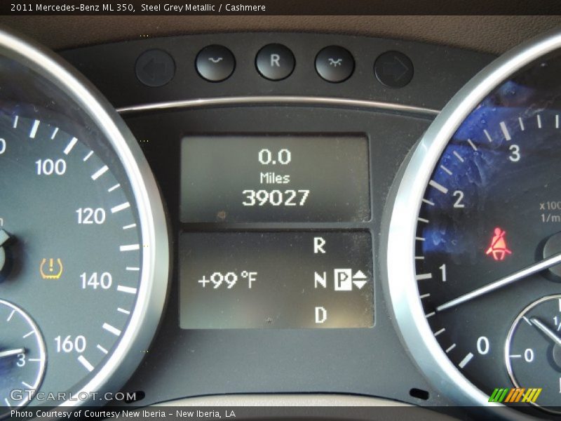 Steel Grey Metallic / Cashmere 2011 Mercedes-Benz ML 350