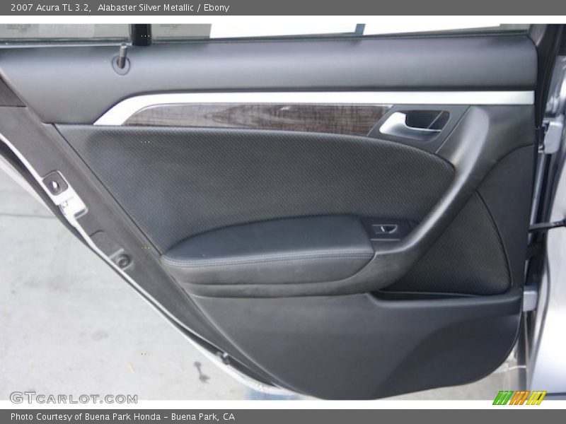 Alabaster Silver Metallic / Ebony 2007 Acura TL 3.2