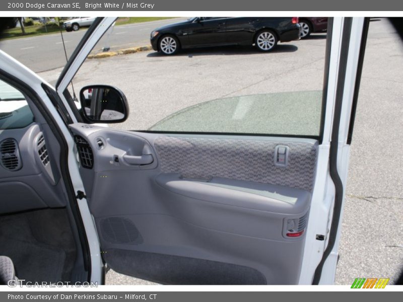 Bright White / Mist Grey 2000 Dodge Caravan SE