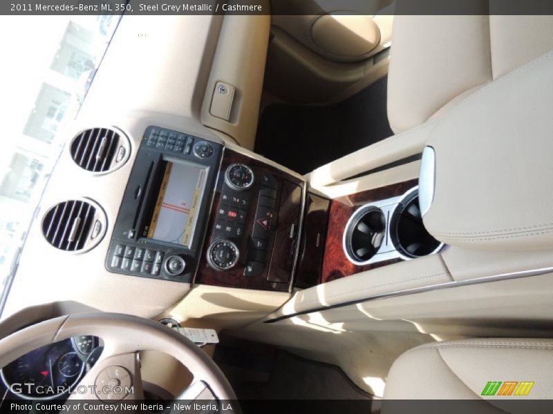 Steel Grey Metallic / Cashmere 2011 Mercedes-Benz ML 350