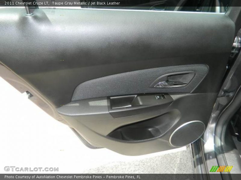 Taupe Gray Metallic / Jet Black Leather 2011 Chevrolet Cruze LT
