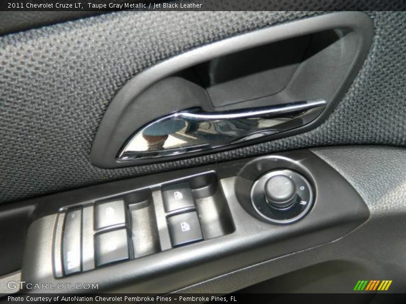 Taupe Gray Metallic / Jet Black Leather 2011 Chevrolet Cruze LT
