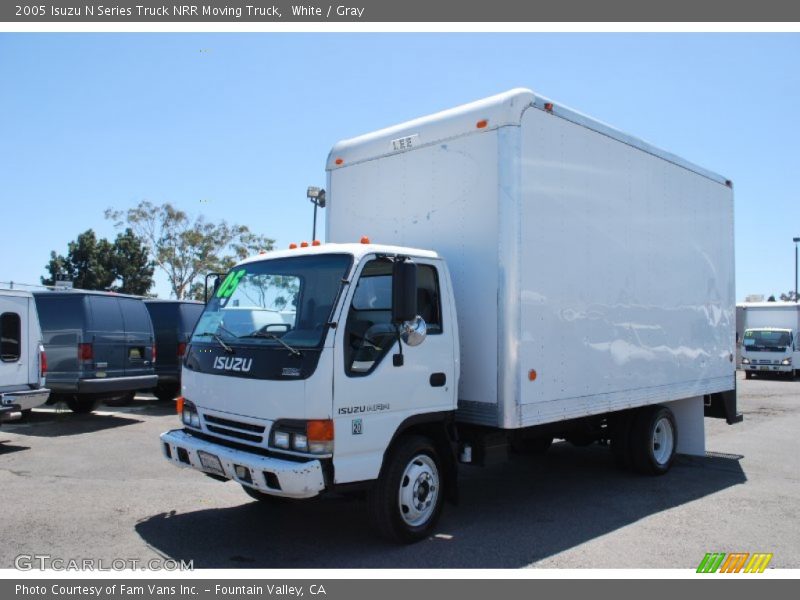 White / Gray 2005 Isuzu N Series Truck NRR Moving Truck