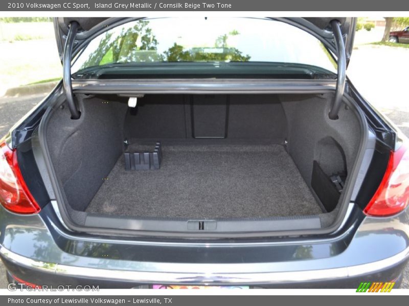 Island Grey Metallic / Cornsilk Beige Two Tone 2010 Volkswagen CC Sport