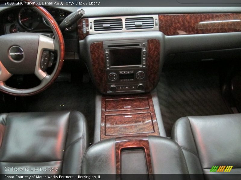 Onyx Black / Ebony 2009 GMC Yukon XL Denali AWD