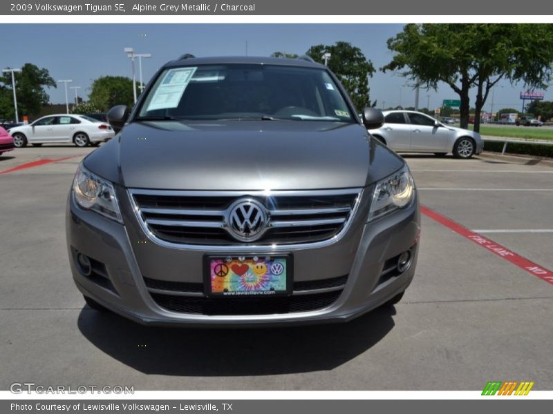 Alpine Grey Metallic / Charcoal 2009 Volkswagen Tiguan SE