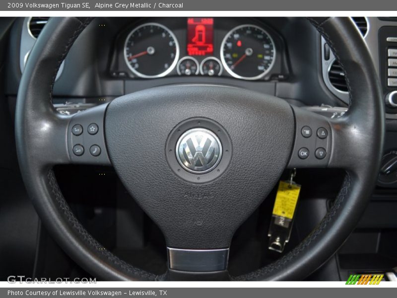 Alpine Grey Metallic / Charcoal 2009 Volkswagen Tiguan SE