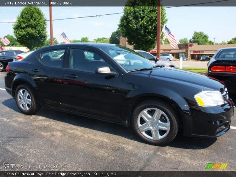 Black / Black 2012 Dodge Avenger SE